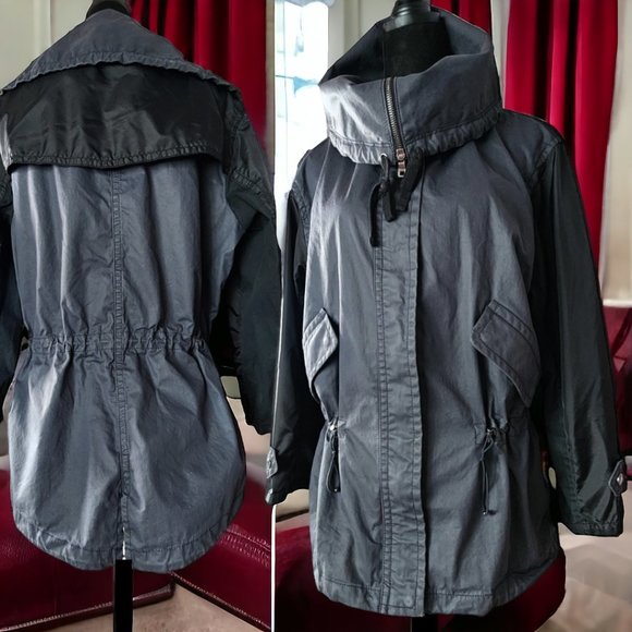 COACH Light Weight 2 Toned Jacket Size XS - Picture 1 of 11